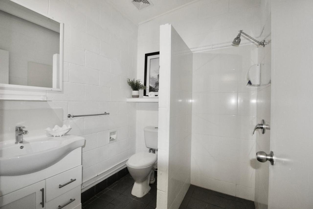 Hideaway Noosa Men Only Beach Resort Peregian Beach Exterior foto